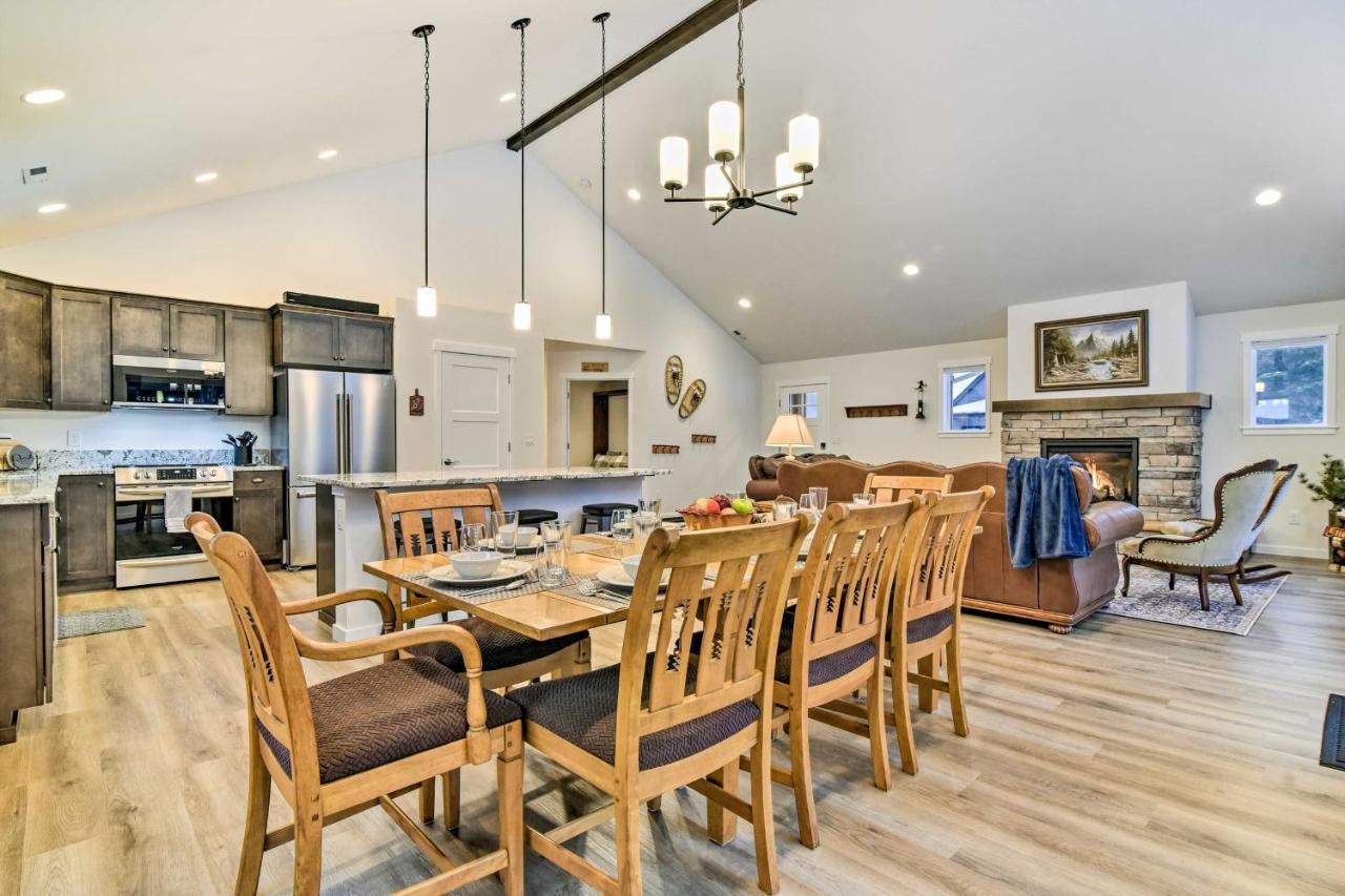 Family-Friendly Packwood Retreat With Deck! 빌라 외부 사진