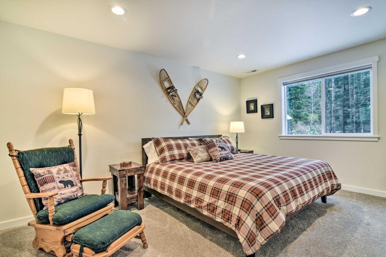 Family-Friendly Packwood Retreat With Deck! 빌라 외부 사진