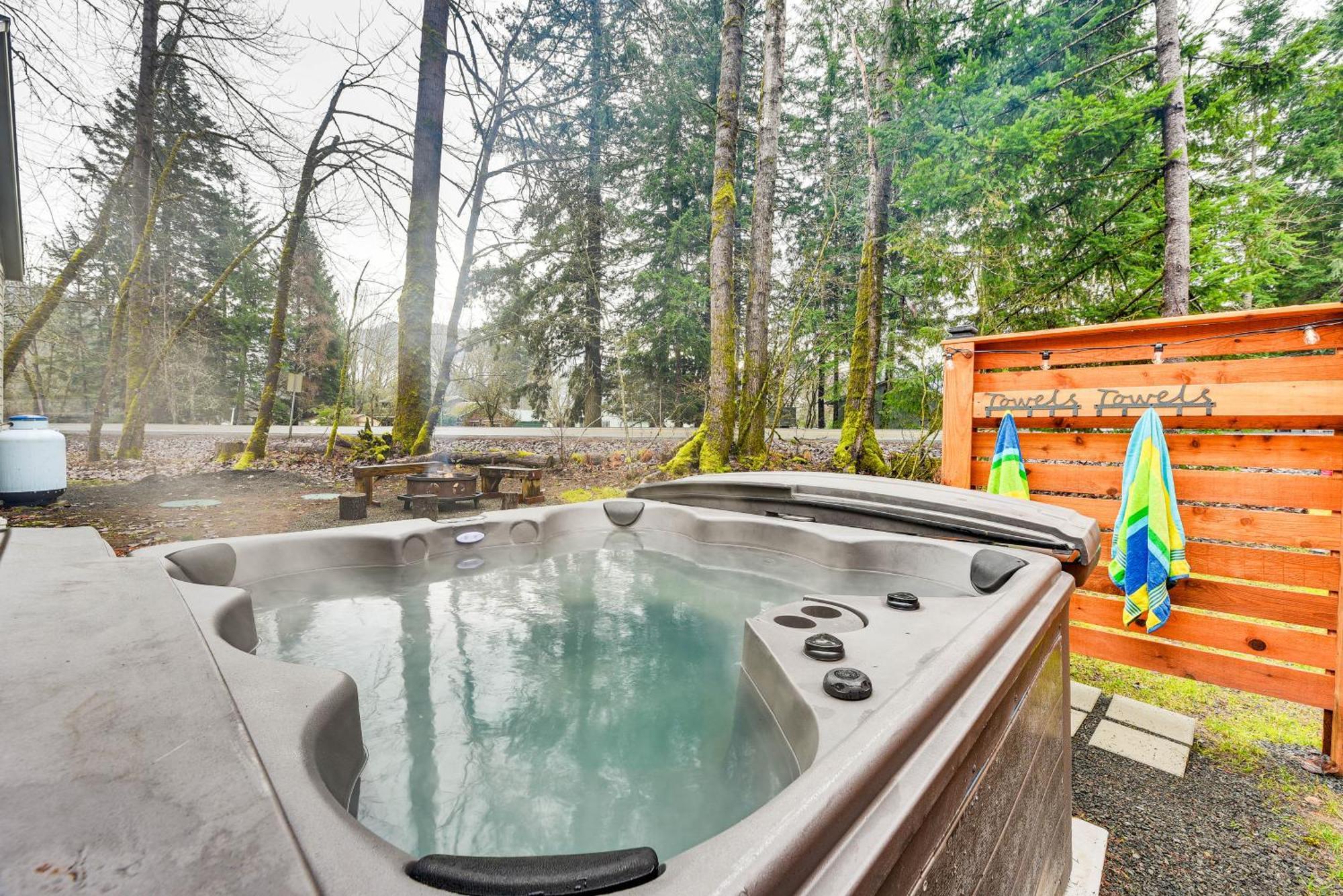 Family-Friendly Packwood Retreat With Deck! 빌라 외부 사진
