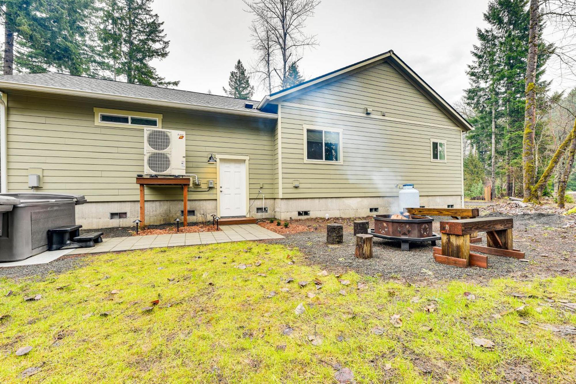 Family-Friendly Packwood Retreat With Deck! 빌라 외부 사진